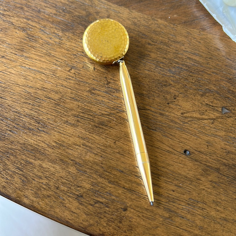 Vintage retractable mechanical pencil pin